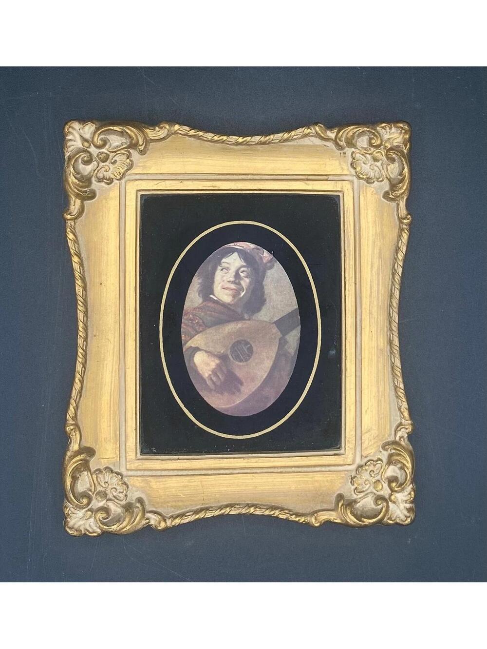 Vintage Gilded Frame Musician Portrait – Baroque European Wall Art